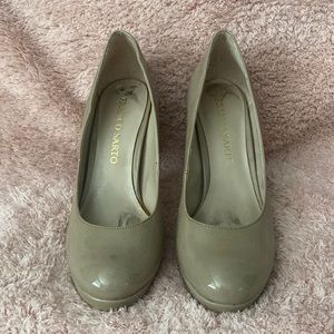 Closed toe beige heels